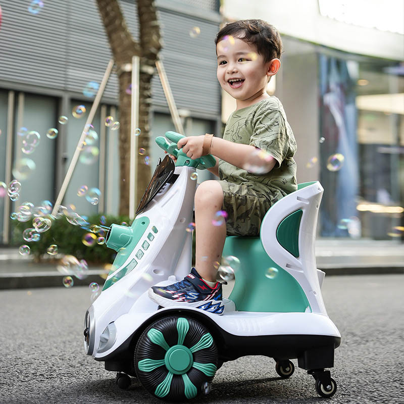 BAMBINI MUMAMENTO AUTO ELETTRICO