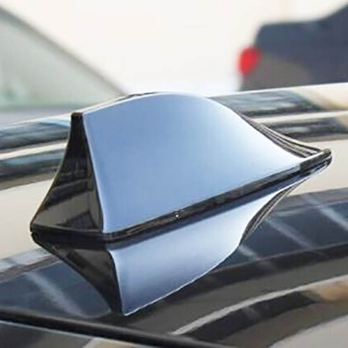 Stampaggio antenna per auto