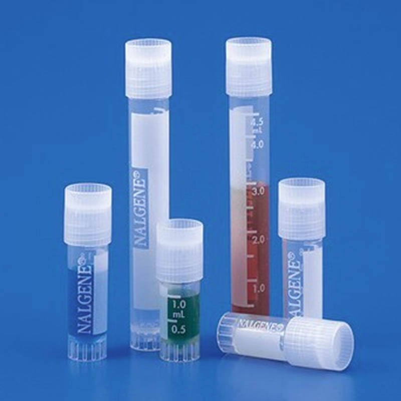 Plastic cryogenic vials molding