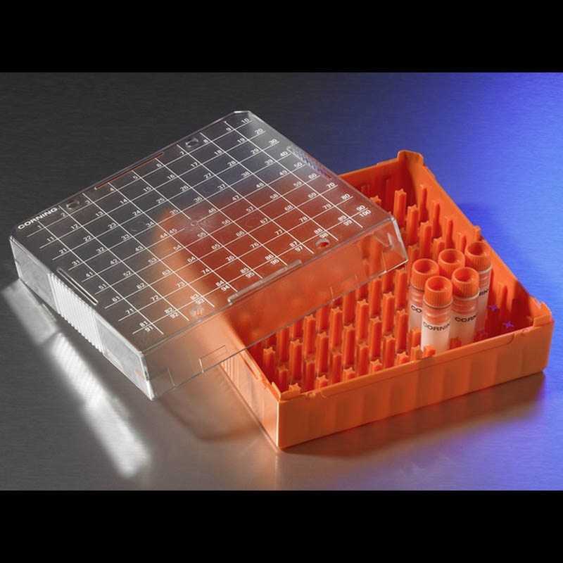 Plastic cryogenic vials molding
