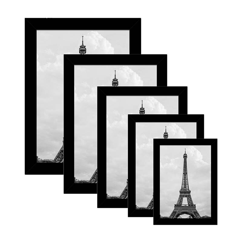 Modellatura con cornice fotografica