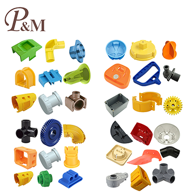 Stampaggio bottoni in plastica