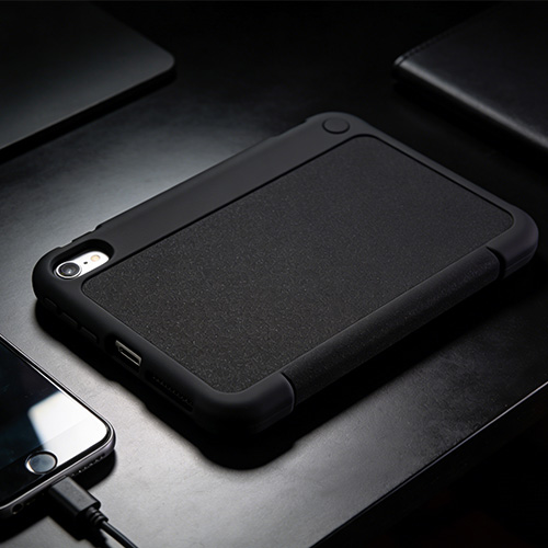 Stampaggio di parti personalizzate in silicone